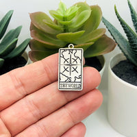 1, 4, 20 or 50 Pieces: The World Silver Tarot Card Fortune Teller Pendant