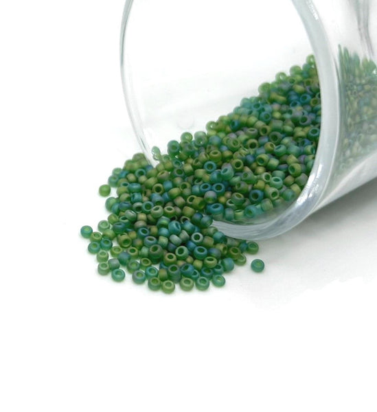 10 or 50 grams Green Pearl Frosted 12/0 Glass Seed Beads, Grade A