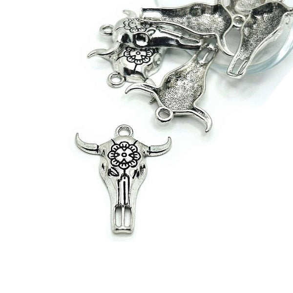 4, 20 or 50 Pieces: Silver Cattle Steer Skull Charms