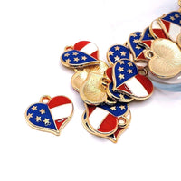 4, 20 or 50 Pieces: American Flag Heart Charms