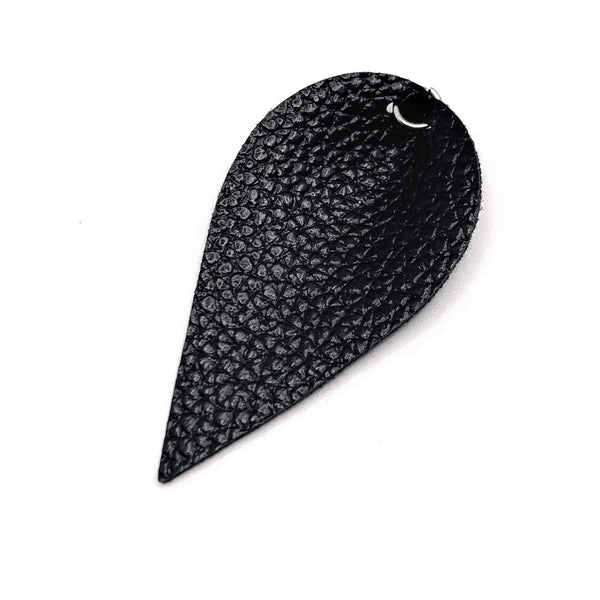 4, 20 or 50 Pieces: Black Imitation Leather Leaf Pendants