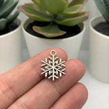 4, 20 or 50 Pieces: Silver Christmas Winter Snowflake Charms