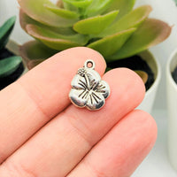 4, 20 or 50 Pieces: Silver Hibiscus Hawaiian Flower Charms - Double Sided