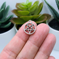 4, 20 or 50 Pieces: Small Silver Pentagram Charms, Double Sided